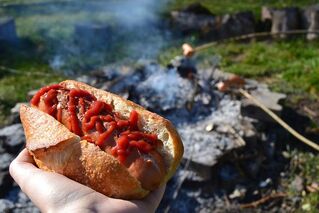 Hotdogs - barība kaitīga pārtika